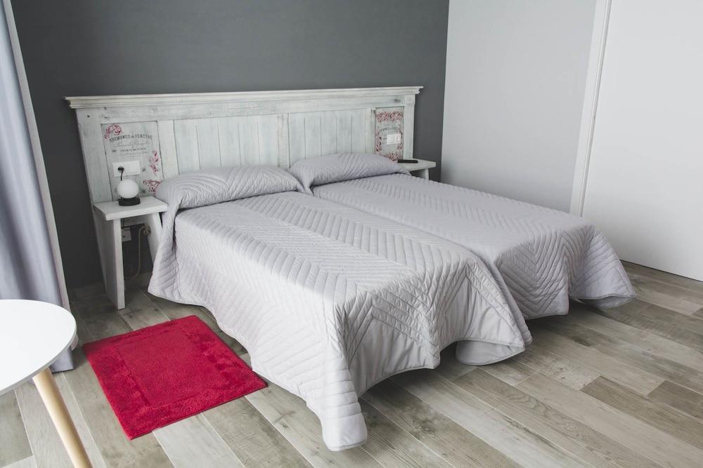 Hotel Mica Palas de Rei Dış mekan fotoğraf