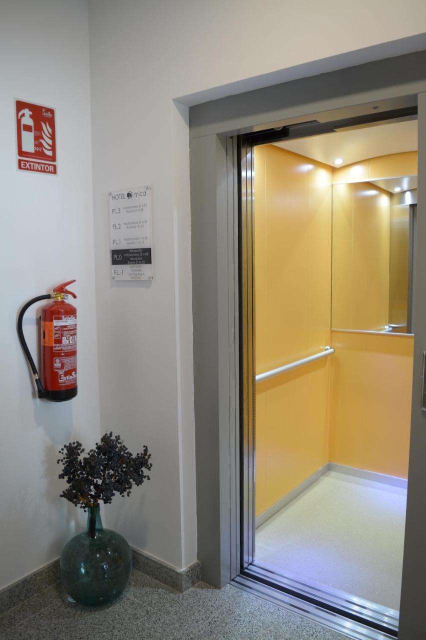 Hotel Mica Palas de Rei Dış mekan fotoğraf